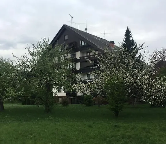 里克利布莱德公寓 *